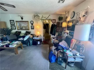 Photo #2: 2430709 Listing