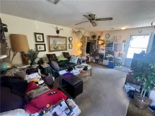 Photo #6: 2430709 Listing