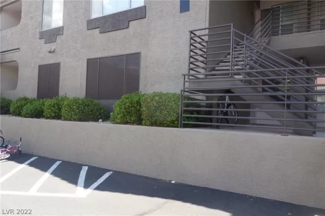 MLS: 2430715 Condo For Sale