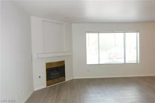 Photo #2: 2430715 Listing 