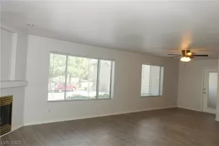 Photo #3: 2430715 Listing 