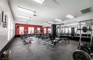 Photo #3: 2430751 Listing