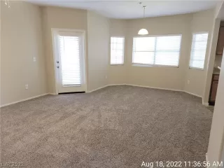 Photo #2: 2430775 Listing 