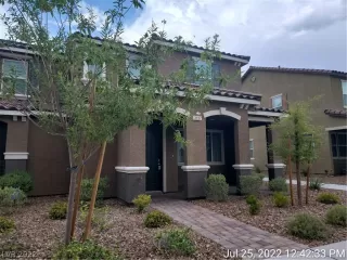 Photo #1: 2430787 Listing 