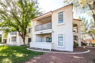 Photo #4: 2430792 Listing