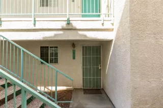 Photo #3: 2430817 Listing