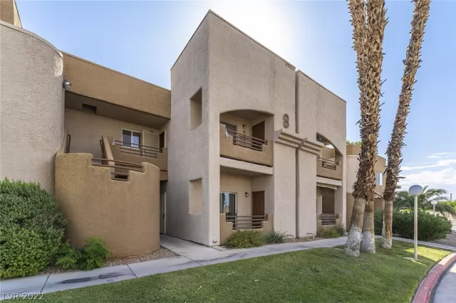 MLS: 2430854 Condo For Sale