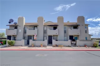 Photo #3: 2430936 Listing 