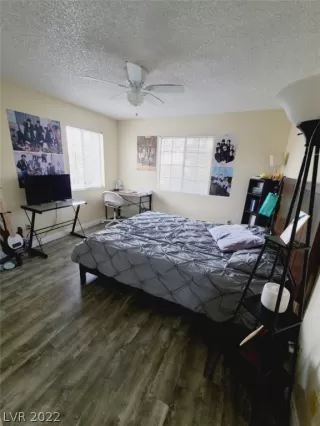 Photo #2: 2430975 Listing