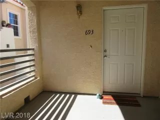 Photo #3: 2430997 Listing 