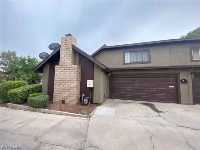 MLS: 2431049 Condo For Sale