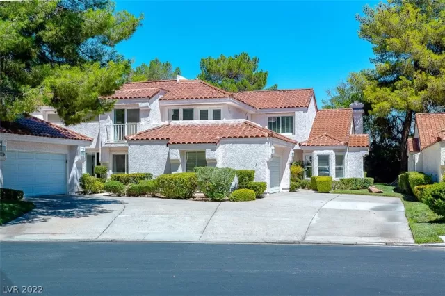 MLS: 2431050 Condo For Sale