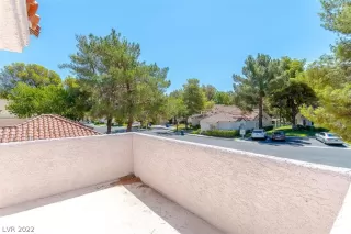 Photo #4: 2431050 Listing 