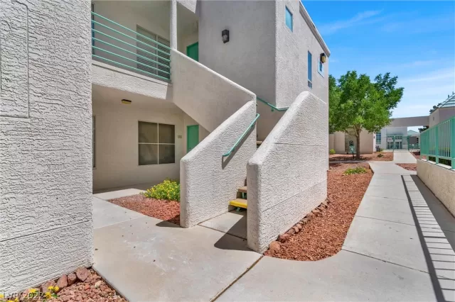 MLS: 2431063 Condo For Sale