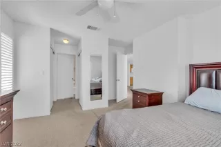 Photo #1: 2431063 Listing