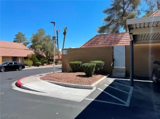 Photo #4: 2431144 Listing