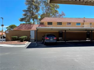 Photo #6: 2431144 Listing