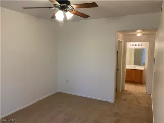 Photo #5: 2431165 Listing 