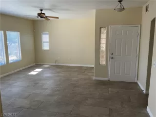 Photo #2: 2431175 Listing 