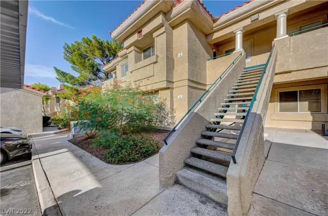 MLS: 2431222 Condo For Sale