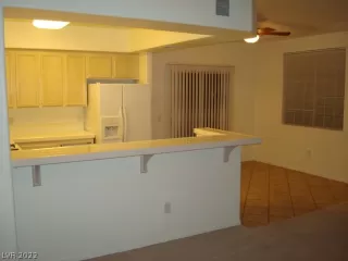 Photo #1: 2431234 Listing 