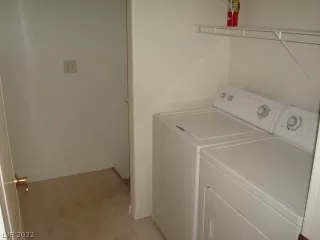 Photo #4: 2431234 Listing 