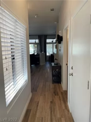 Photo #5: 2431236 Listing