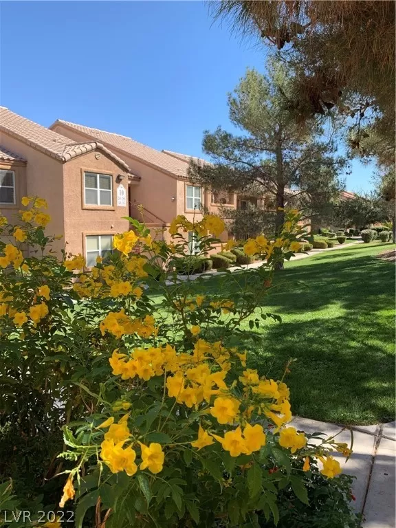 MLS: 2431287 Condo For Sale