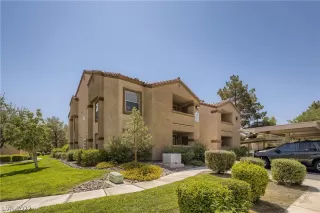 Photo #1: 2431287 Listing 