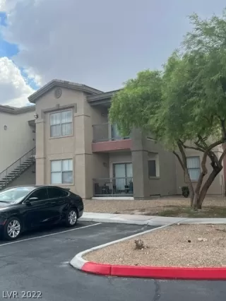 Photo #1: 2431388 Listing