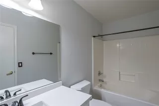 Photo #3: 2431425 Listing