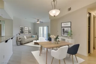 Photo #3: 2431428 Listing