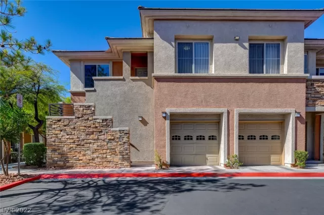 MLS: 2431499 Condo For Sale