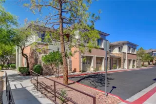 Photo #1: 2431499 Listing 