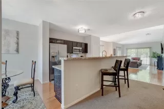 Photo #3: 2431499 Listing 