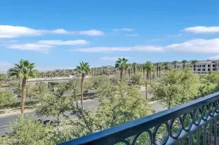 Photo #6: 2431540 Listing 