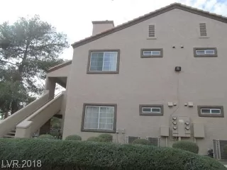 Photo #4: 2431558 Listing 