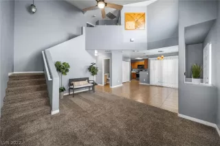 Photo #2: 2431559 Listing