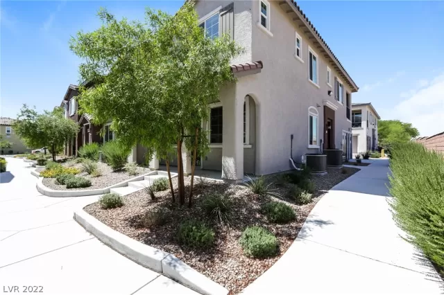 MLS: 2431590 Condo For Sale