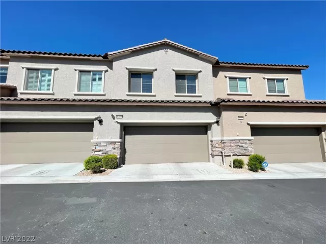 MLS: 2431618 Condo For Sale