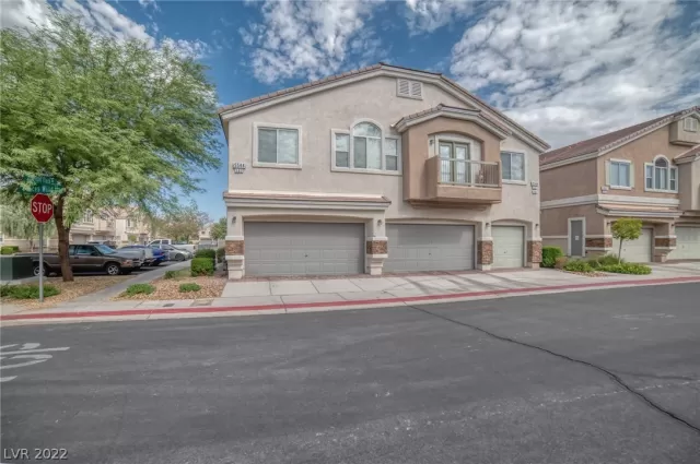 MLS: 2431622 Condo For Sale