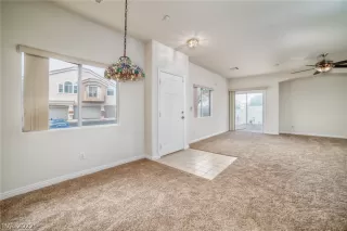 Photo #3: 2431622 Listing 