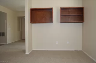 Photo #5: 2431654 Listing 