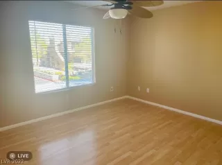 Photo #6: 2431687 Listing 