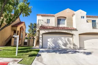 Photo #1: 2431696 Listing 