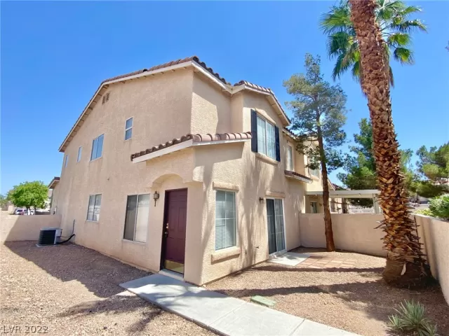 MLS: 2431793 Condo For Sale