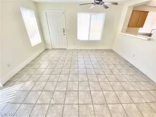 Photo #2: 2431793 Listing 