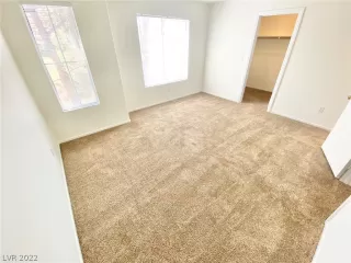 Photo #6: 2431793 Listing 