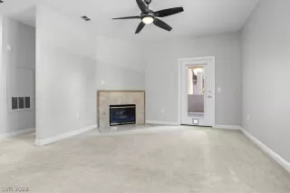 Photo #2: 2431801 Listing