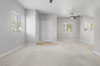 Photo #3: 2431801 Listing